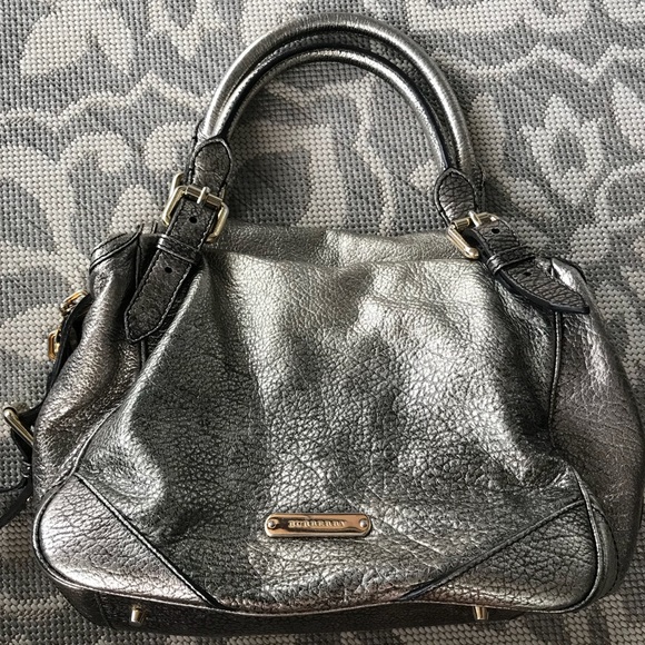 Burberry Handbags - 🌟Burberry handbag🌟 *make an offer*